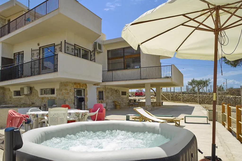 Villa Pippa Cava dʼAliga 0*,